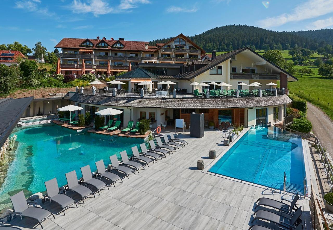 Hotel Heselbacher Hof Baiersbronn Bagian luar foto